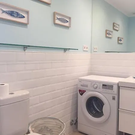 Beautiful Beachfront Studio In Torremolinos 32 Torremolinos