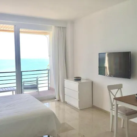 Beautiful Beachfront Studio In Torremolinos 32