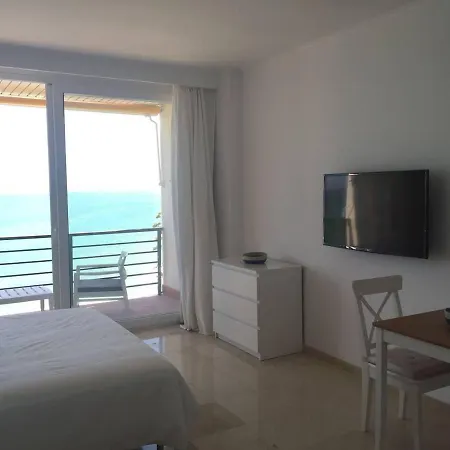 Beautiful Beachfront Studio In Torremolinos 32 *
